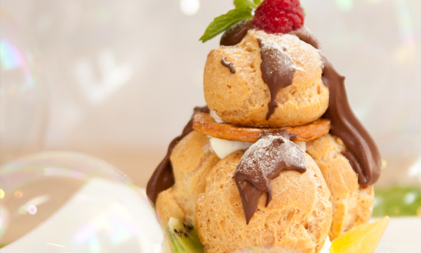 MOT春漾限定泡芙塔 置身法國夢幻午茶