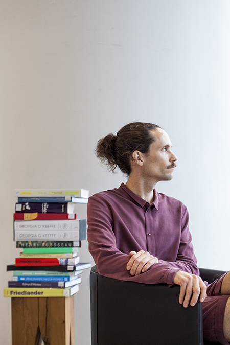 以纏繞美學造物的魔法師──ANTON ALVAREZ