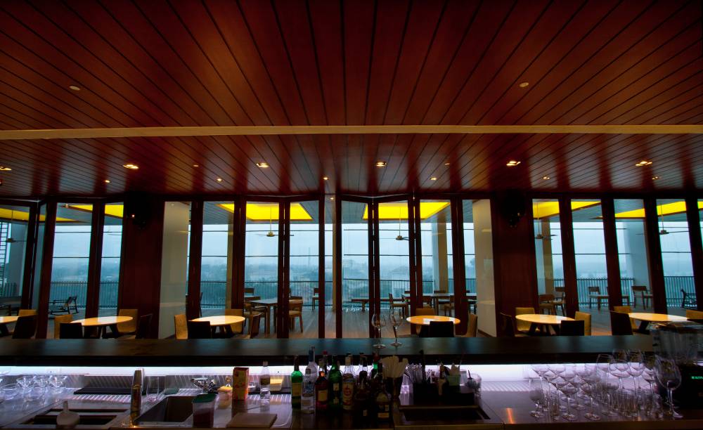 ALILA BANGALORE 酒店旗下TIFFIN ROOM 餐廳 ALILA BANGALORE 酒店旗下TIFFIN ROOM 餐廳
