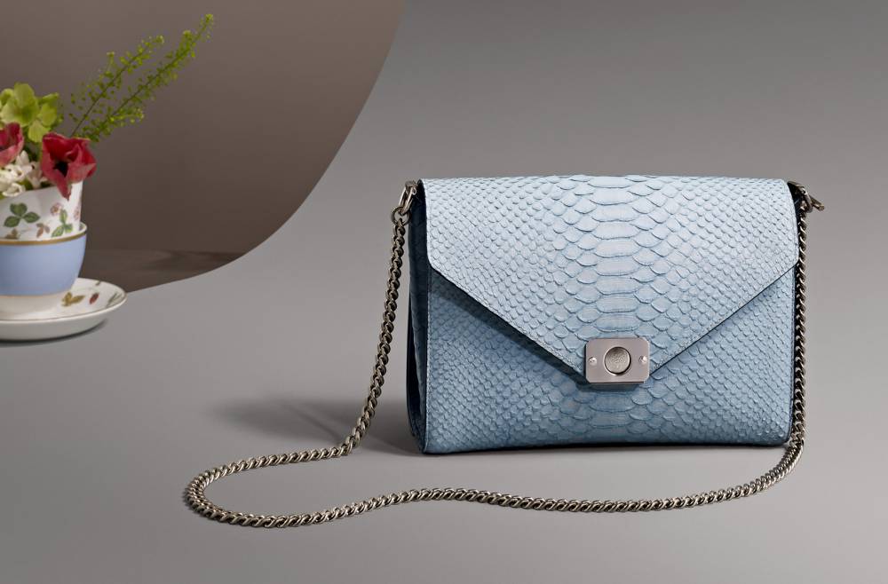 LaVie 跟著Mulberry 2015春夏全新Delphie系列包款一起翻轉吧!