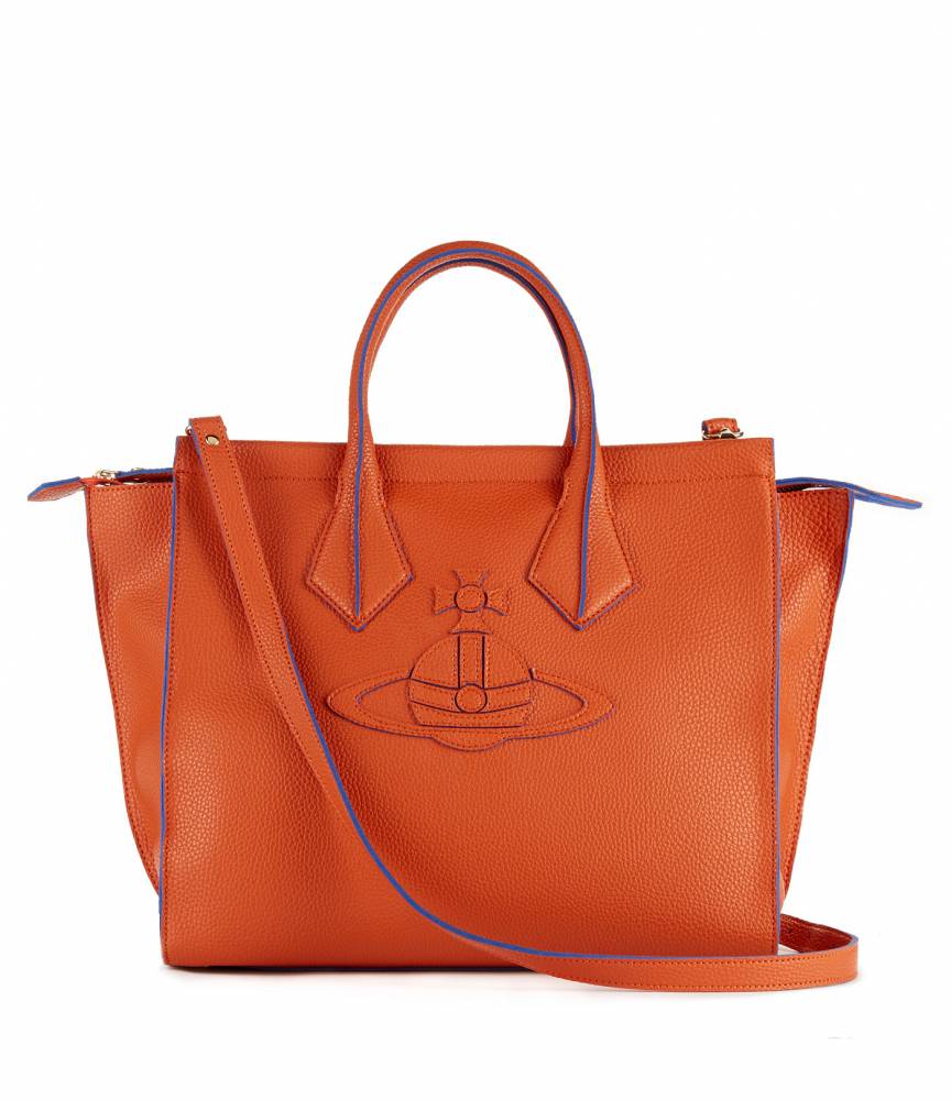 La Vie Vivienne Westwood 母親節精選包款展現品牌充滿個性的龐克精神