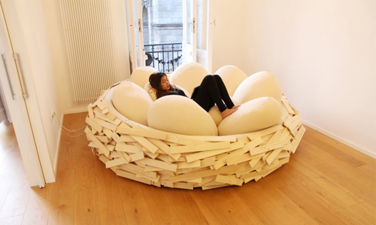 真正地「窩在家」 Giant Birdsnest鳥巢沙發讓你窩進去就不想出來了! 真正地「窩在家」 Giant Birdsnest鳥巢沙發讓你窩進去就不想出來了!