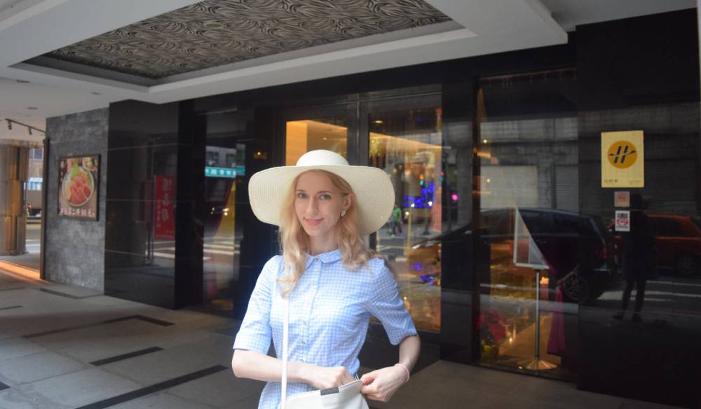 台灣男孩x波蘭女孩 中和沐舍時尚酒店住宿體驗