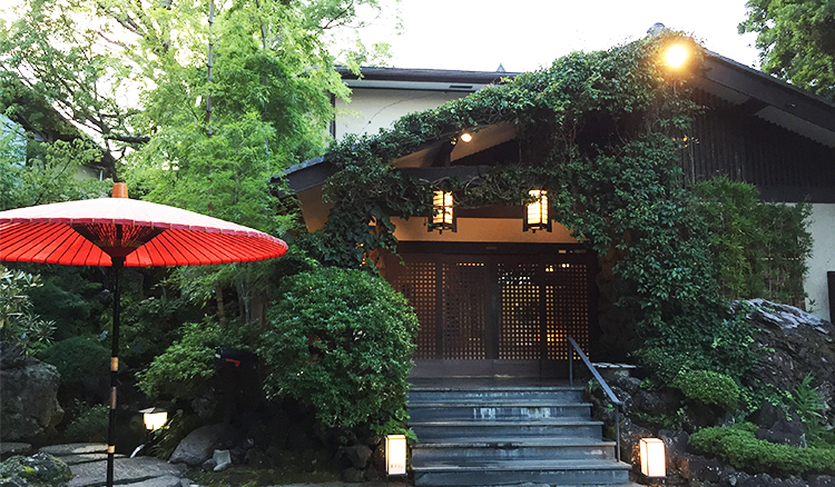 來一趟除舊佈新的溫泉之旅吧－坐漁莊