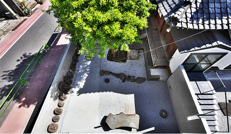 看見歷史與現代的融合痕跡 東京通入寺時尚登場