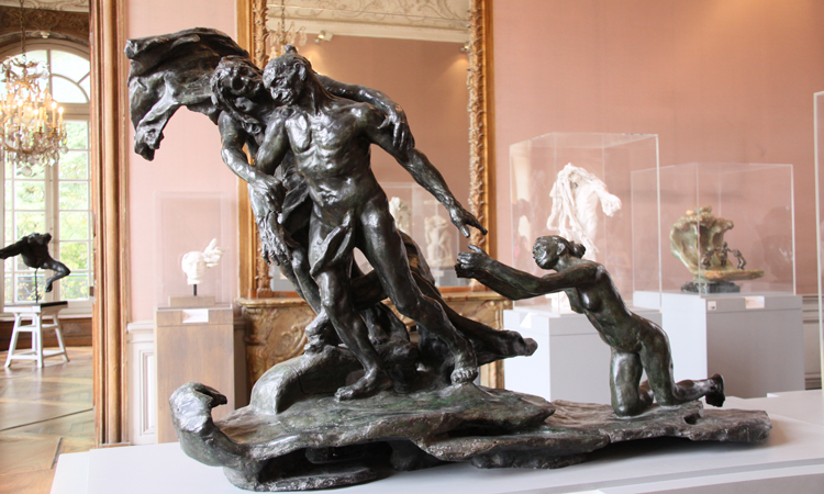 化悲傷為創作 藝術家沒結果的戀情