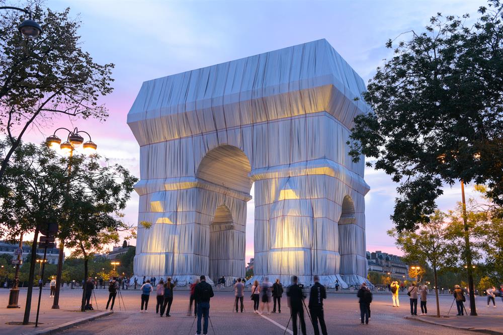 被包裹的凱旋門_06