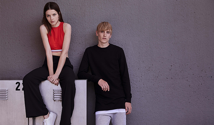 BERSHKA 5月新系列 - 城市90經典&海灘時尚精選