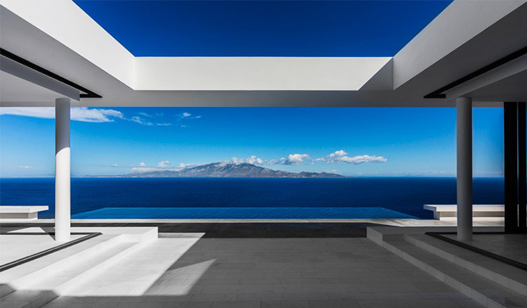 把「開天窗」變成一件幸福的事 打造海天相連的度假型住宅