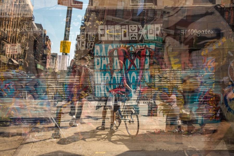 層層疊疊重曝大城市風景！攝影師將世界疊在底片裡！