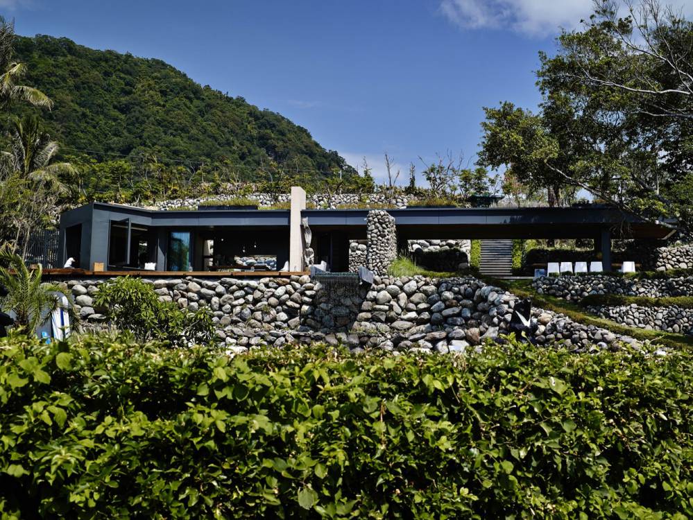 台東景觀別墅成台灣之光!阿都蘭石頭屋獲得2016德國紅點設計金獎 台東景觀別墅成台灣之光!阿都蘭石頭屋獲得2016德國紅點設計金獎