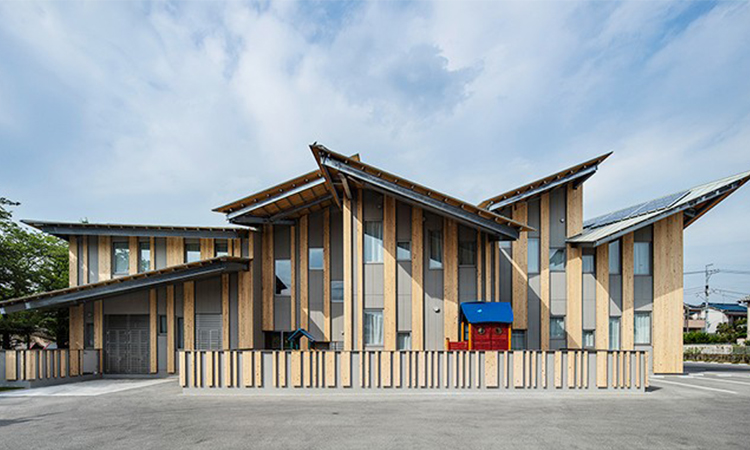 進去就讀會變建築大師？隈研吾設計的第一家日本幼稚園！