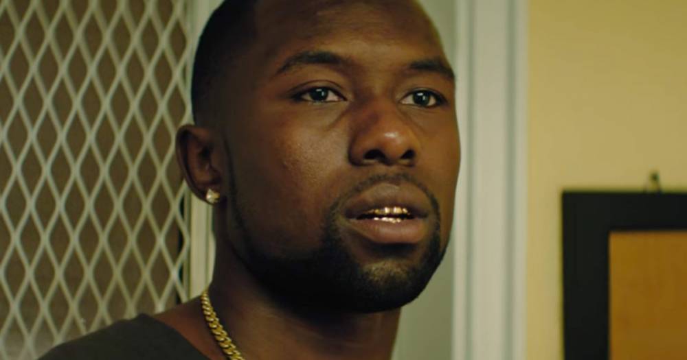 布萊德彼特監製新片《月光下的藍色男孩》 強勢入圍獨立精神獎6大獎最大贏家！《月光下的藍色男孩》2017年2月10日在台上