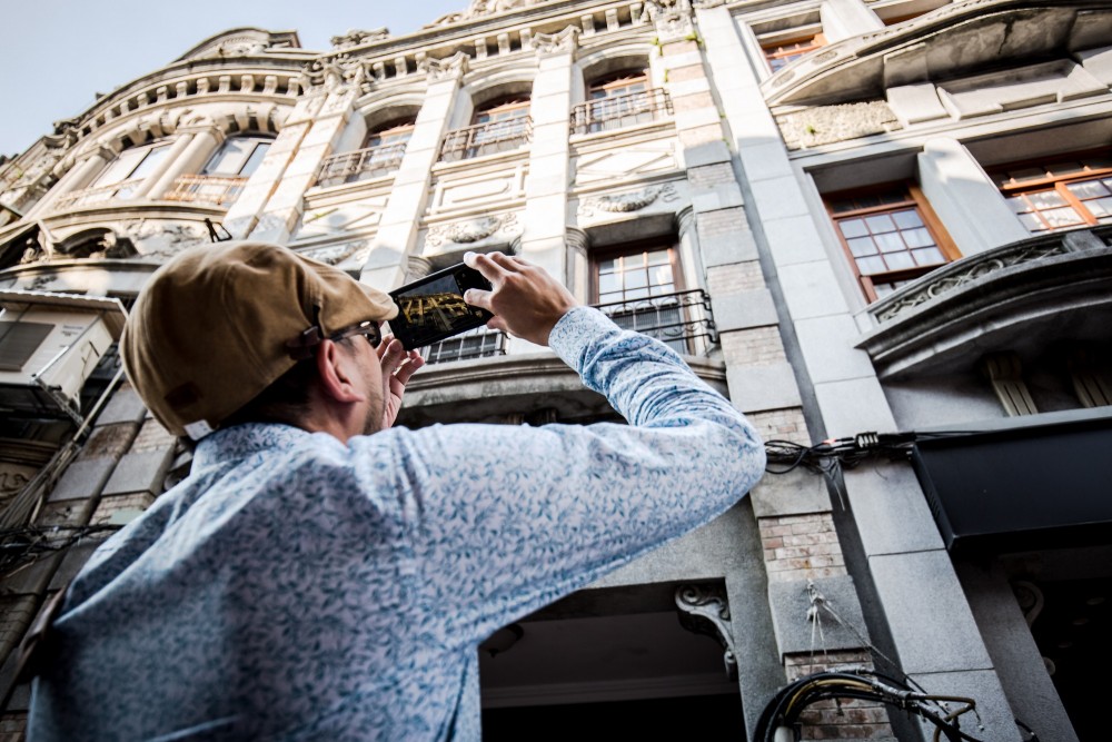 跟著「光」在大稻埕老城區散步！ 燈光設計師江佶洋的8個街區迷人光景_02