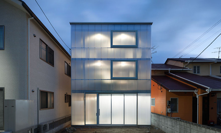 日本半透明創意家庭住宅！引進全自然採光又保有絕對隱私！