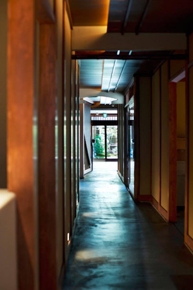 全球第一間榻榻米星巴克!Starbucks「京都二寧坂ヤサカ茶屋店」百年老屋裡品咖啡香 全球第一間榻榻米星巴克!Starbucks「京都二寧坂ヤサカ茶屋店」百年老屋裡品咖啡香