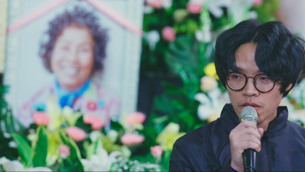 《花甲男孩轉大人》催淚結局重頭戲 盧廣仲唸七分鐘祭文不NG演技再現! 《花甲男孩轉大人》催淚結局重頭戲 盧廣仲唸七分鐘祭文不NG演技再現!