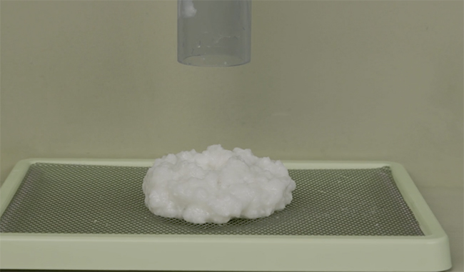 古代造紙術復興！MOO 將棉 T 印製為名片