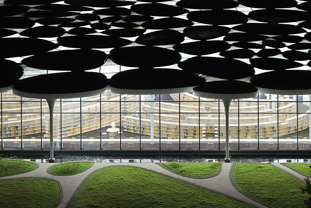 荷蘭建築攝影大師Iwan Baan全世界最會拍建築的人!用鏡頭探索建築及世界美學_06 荷蘭建築攝影大師Iwan Baan全世界最會拍建築的人!用鏡頭探索建築及世界美學_06