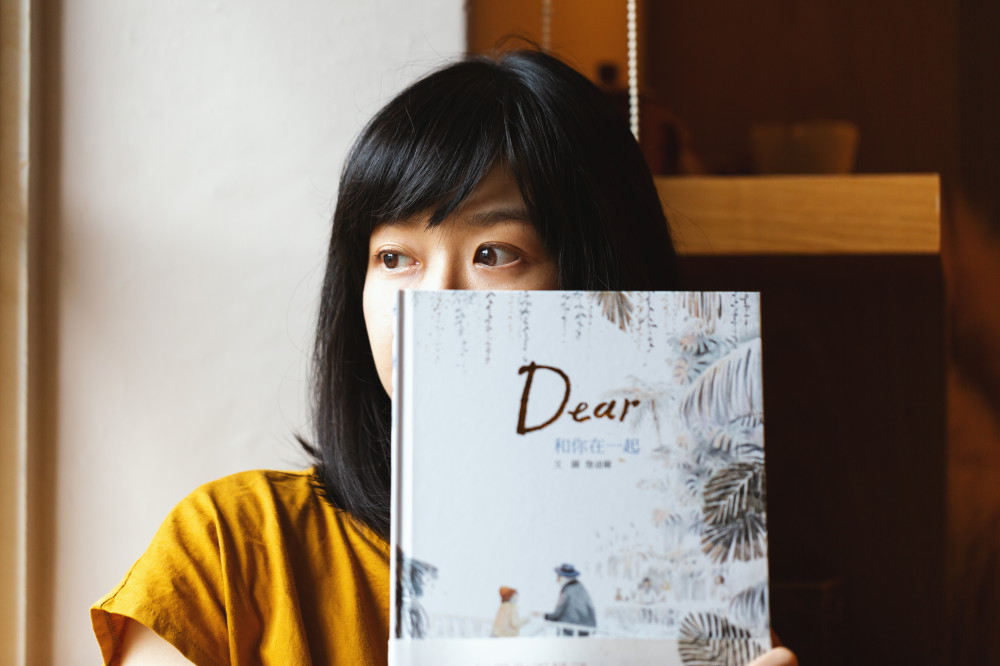 專訪／明明畫得清淡，卻是把故事說入心底！台灣插畫家Deer Jan用拍電影方式畫動人故事_02