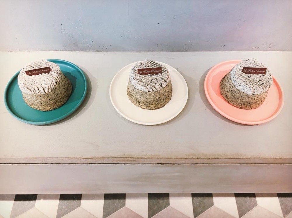 用簡約為都市增添一抹寧靜！台北「HEXA」巷內的極簡設計選物咖啡廳