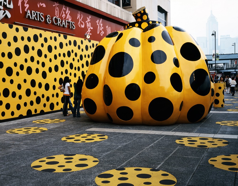 紀錄片《草間∞彌生》無限鏡屋、自戀花園等五個重要藝術展歷史_03 紀錄片《草間∞彌生》無限鏡屋、自戀花園等五個重要藝術展歷史_03