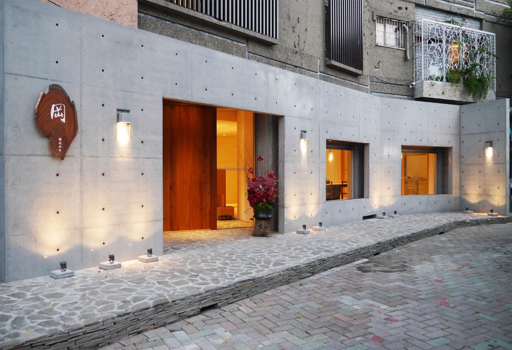 和牛的起承轉合！台南日本和牛私廚「岡 精肉」在清水模建築品味五感究極味蕾之旅_01
