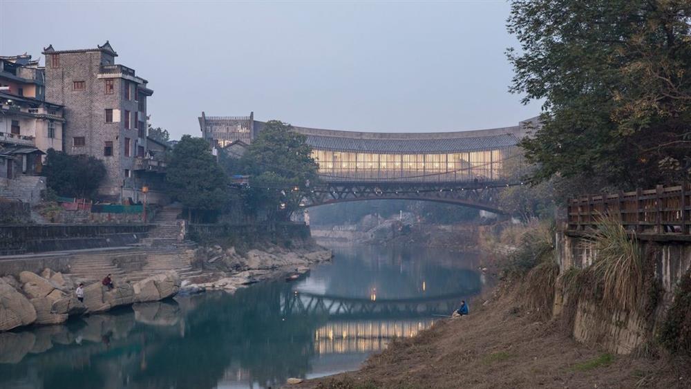 中國湖南吉首美術館