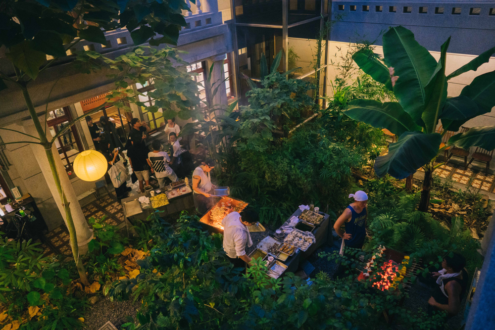 大稻埕餐廳「孔雀餐酒館Peacock Bistro」二進老宅化身城市綠洲 大稻埕餐廳「孔雀餐酒館Peacock Bistro」二進老宅化身城市綠洲