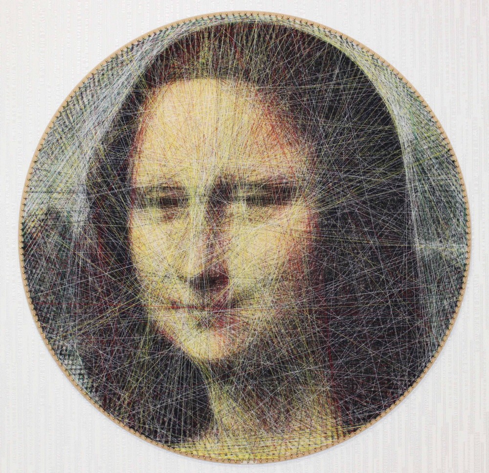 用數學織出蒙娜麗莎、珍珠耳環少女！俄羅斯藝術家「針織演算」技法讓上千條線編織出名畫3