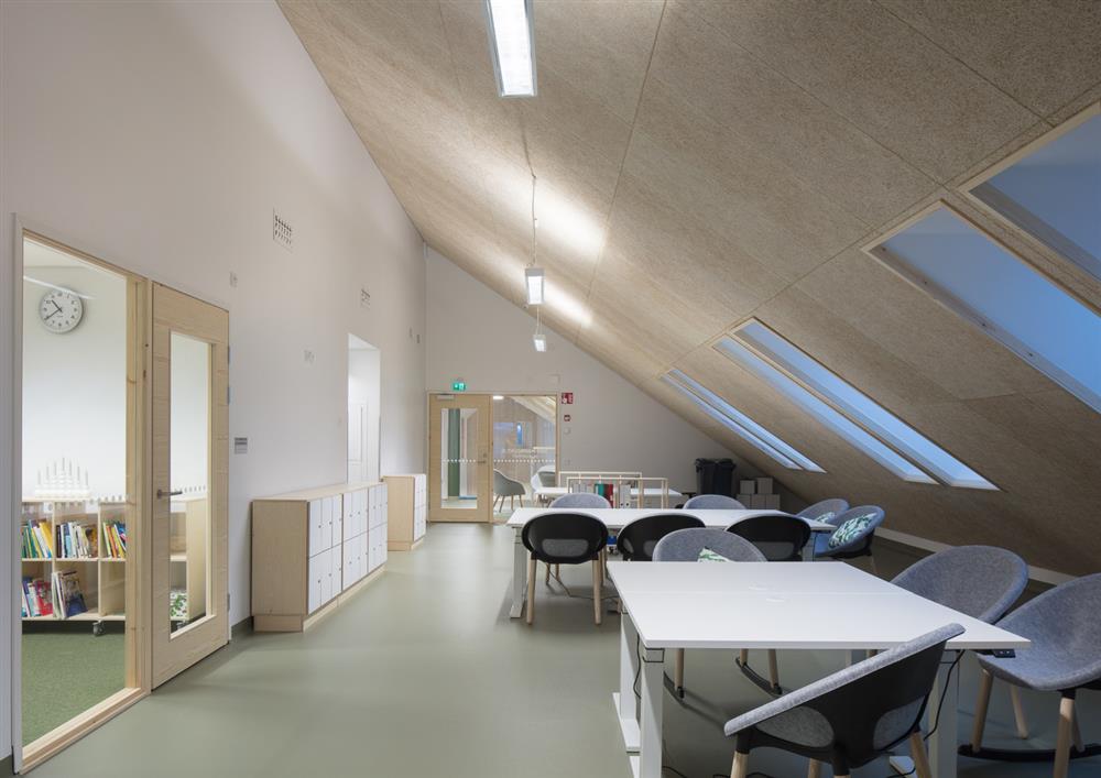 芬蘭「Taika幼稚園」翻玩傳統穀倉造型打造現代校園建築 芬蘭「Taika幼稚園」翻玩傳統穀倉造型打造現代校園建築