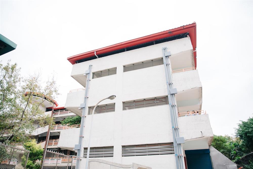 板橋沙崙國小改造後_台灣校園美感升級！教育部「學美‧美學」用設計改造全台9所學校司令台、教室、餐廳空間