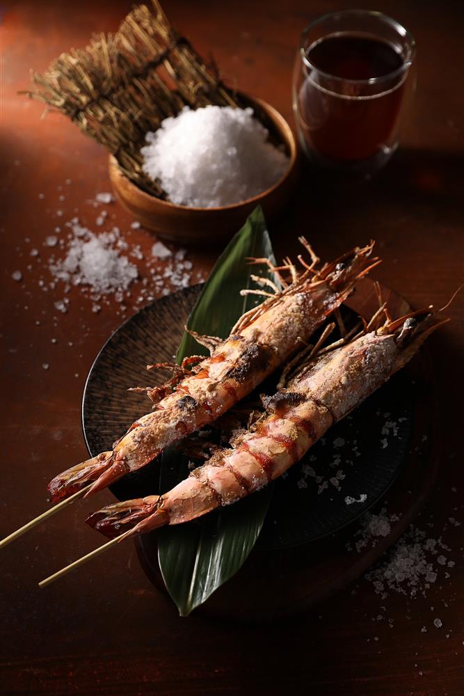 經典菜色-鹽烤虎大蝦