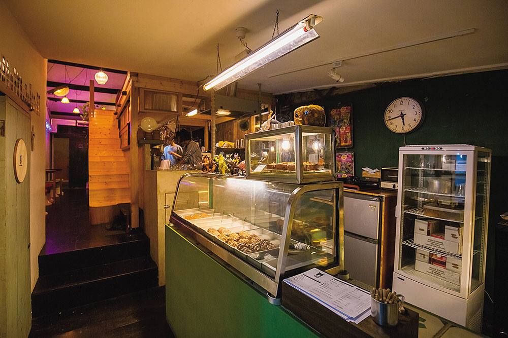 台南深夜甜點店「HO-YO Cookies」！結合美味與藝廊的夜貓族甜食秘密基地