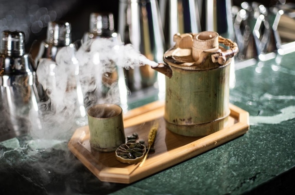 台北酒吧深夜迷幻「酒鈅酒」!8款特色調酒、台味西式美食微醺 台北酒吧深夜迷幻「酒鈅酒」!8款特色調酒、台味西式美食微醺