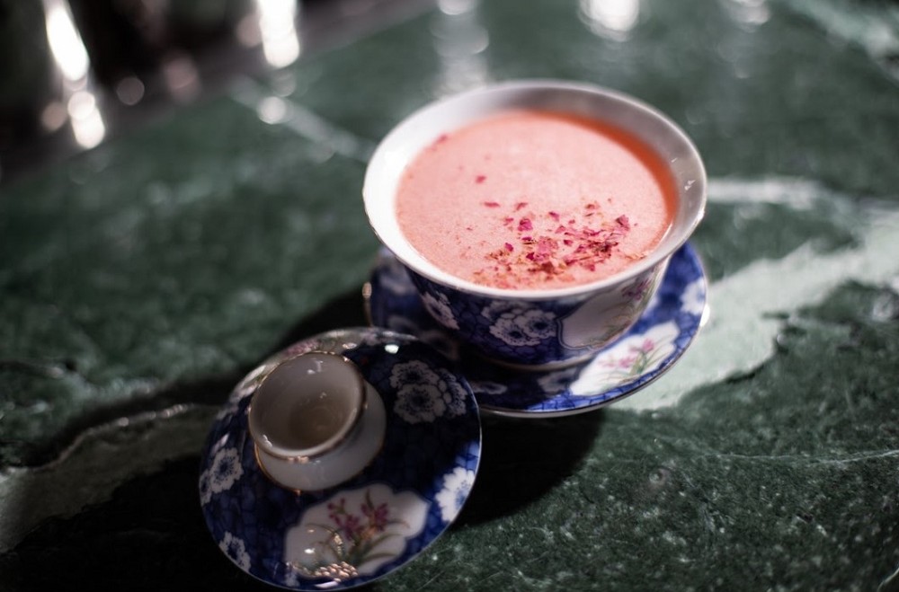 台北酒吧深夜迷幻「酒鈅酒」!8款特色調酒、台味西式美食微醺 台北酒吧深夜迷幻「酒鈅酒」!8款特色調酒、台味西式美食微醺