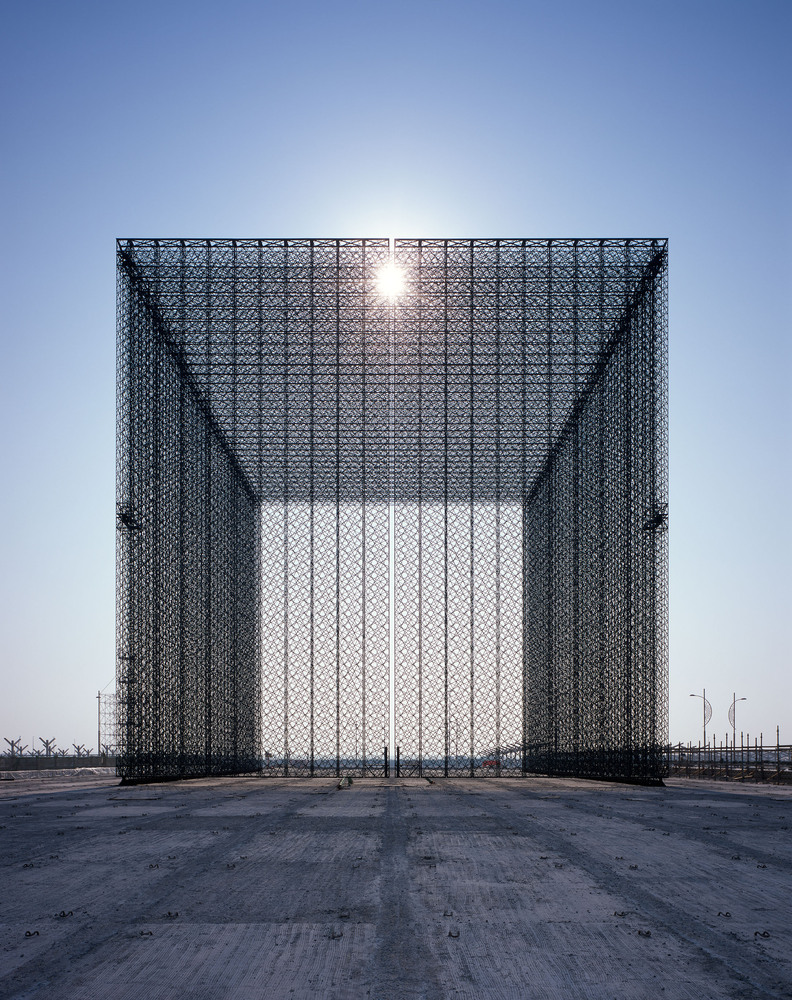 2020杜拜世博奇幻大門!英國建築師Asif Khan讓阿拉伯傳統窗花化身黑色光影大門 2020杜拜世博奇幻大門!英國建築師Asif Khan讓阿拉伯傳統窗花化身黑色光影大門
