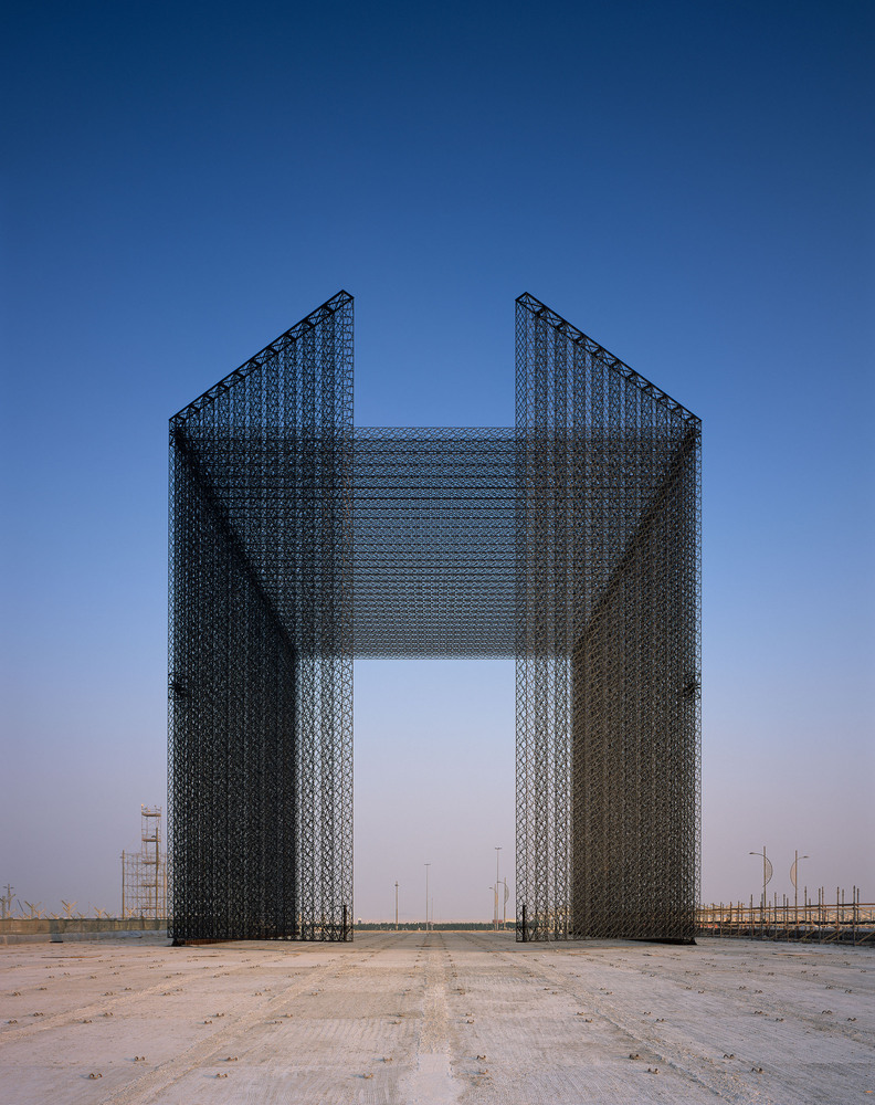 The_Expo_2020_Dubai_Entry_Portals_designed_by_Asif_Khan_-_photography_by_Helene_Binet__(9) The_Expo_2020_Dubai_Entry_Portals_designed_by_Asif_Khan_-_photography_by_Helene_Binet__(9)
