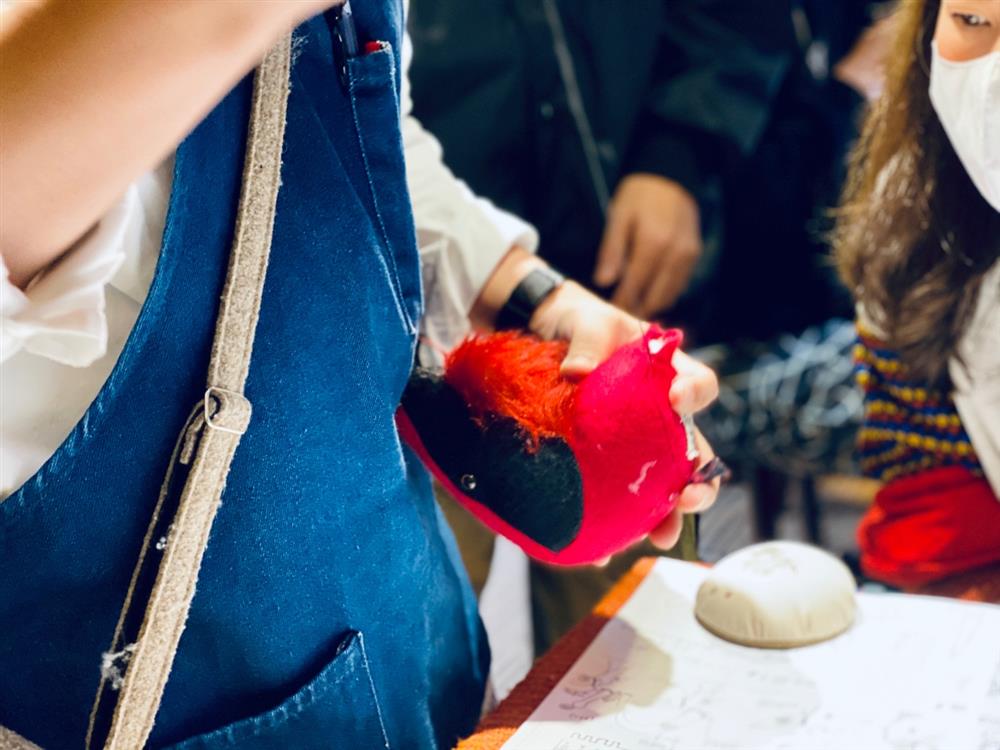 惟妙惟肖的擬真馴鹿、獨角獸！日本設計師花村一晃打造療癒系羊毛氈動物頭壁掛飾