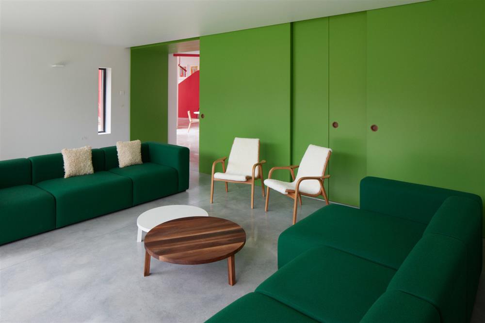 maggies-centre-ab-rogers-royal-marsden-architecture-health_dezeen_2364_col_11