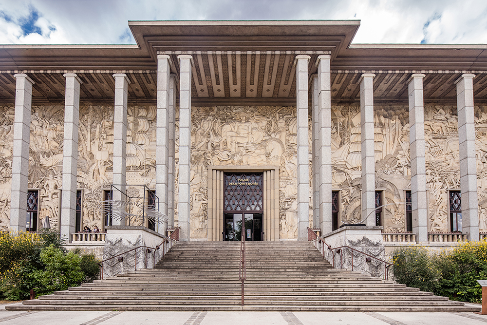 Christian Louboutin L’Exhibition[niste]展覽，鍍金門宮©Bryce Davense_1