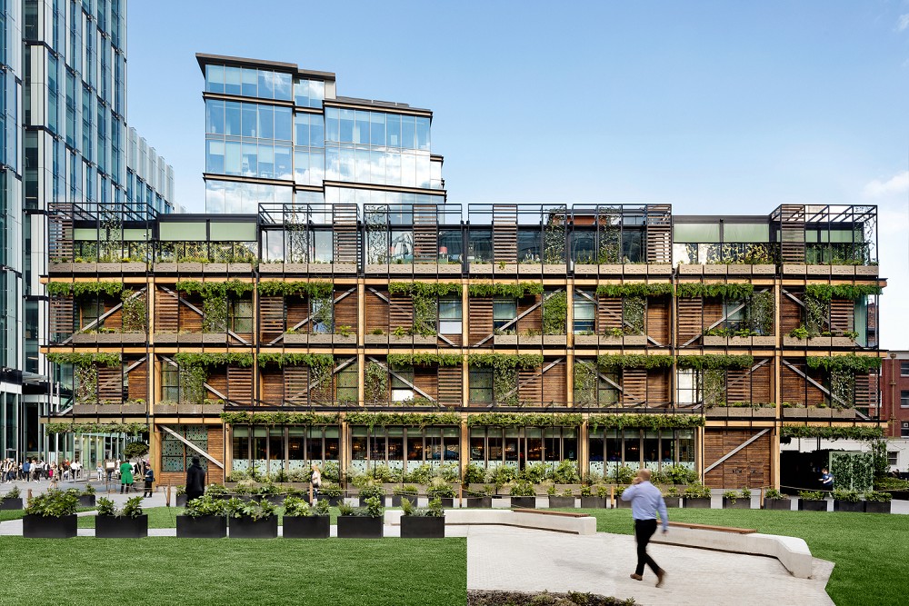 會呼吸的療癒綠建築!倫敦Hardman Square Pavilionn四層樓商場 大量綠色植栽柔和冰冷鋼構線條 會呼吸的療癒綠建築!倫敦Hardman Square Pavilionn四層樓商場 大量綠色植栽柔和冰冷鋼構線條