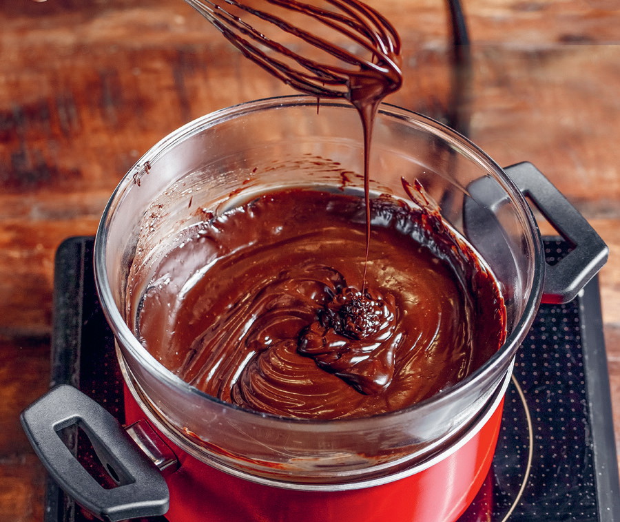 巧克力咖啡甘納許＿精選6款咖啡調酒特色微醺食譜！在家也能自己動手做