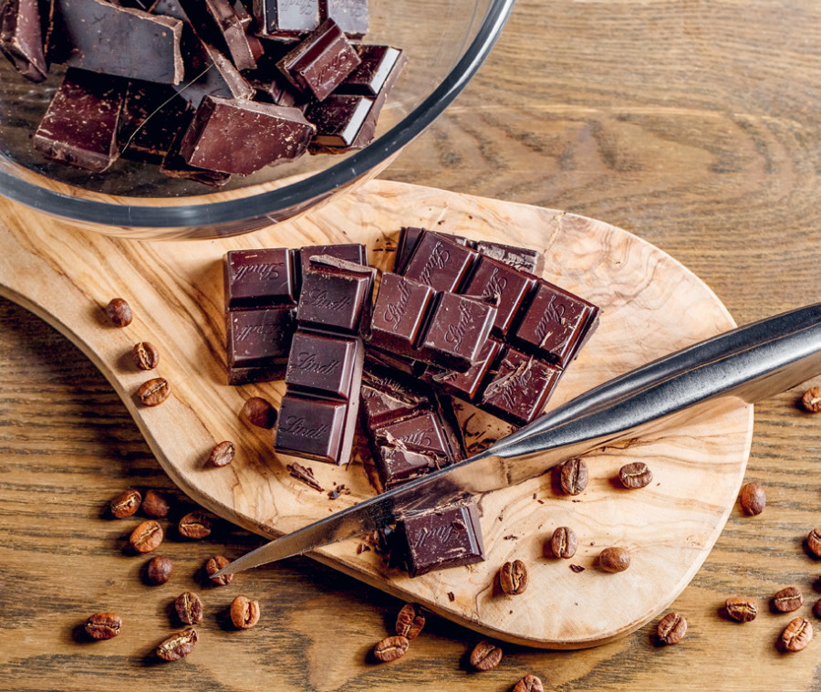 巧克力咖啡甘納許＿精選6款咖啡調酒特色微醺食譜！在家也能自己動手做