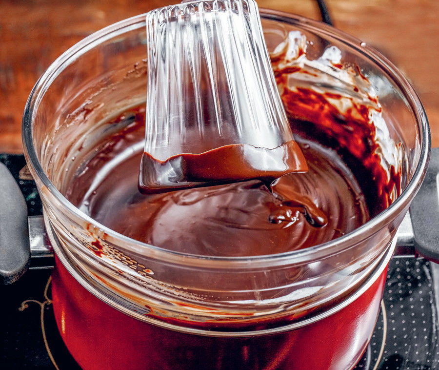 巧克力咖啡甘納許＿精選6款咖啡調酒特色微醺食譜！在家也能自己動手做