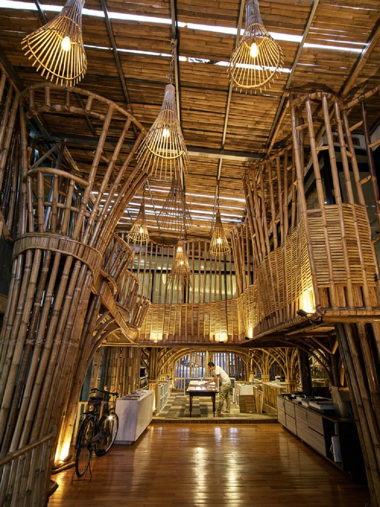 如花園般的夢幻共享建築！印尼Guha結合圖書館、牙科診所、住宅、設計事務所的綠意空間_06        