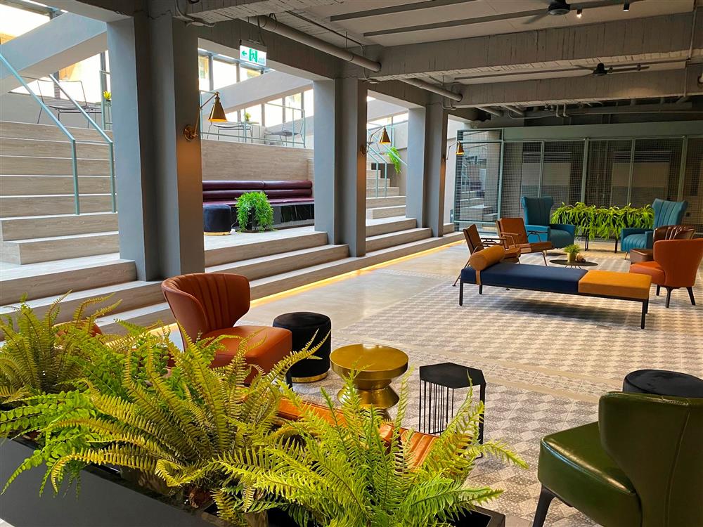 交大十二舍交誼廳15