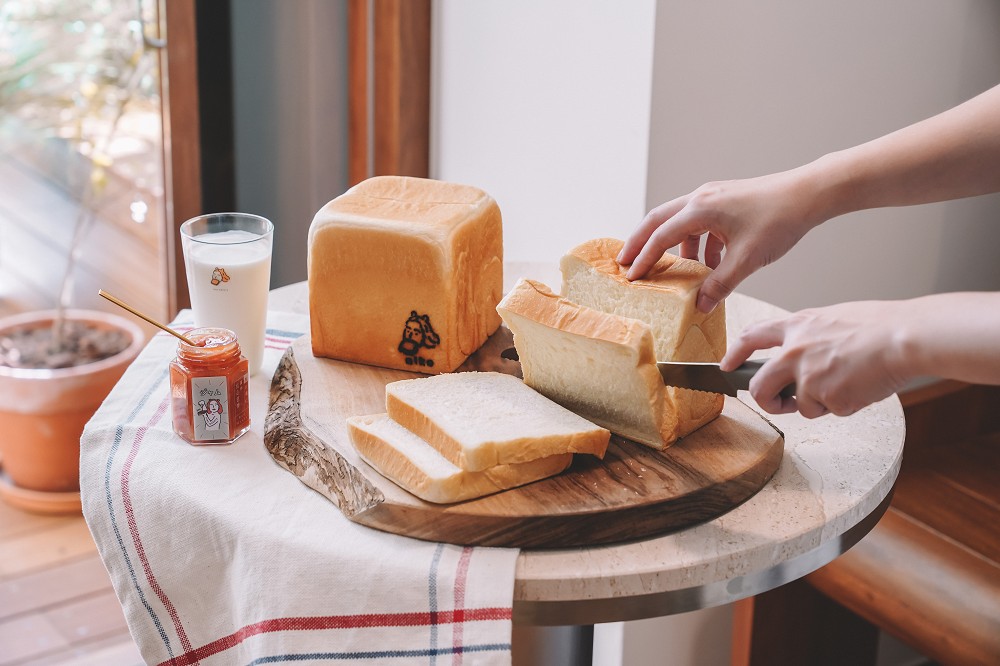 台北全新生吐司「niko bakery 日香高級吐司專門店」開幕