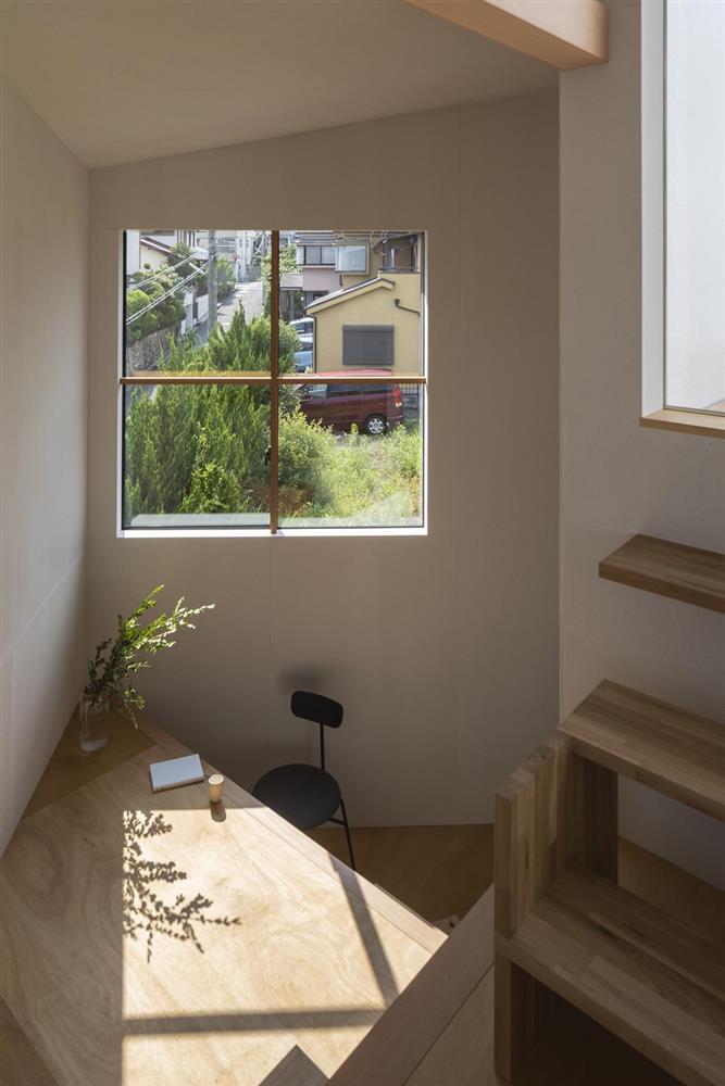 3層樓高卻有16層空間！大阪「高槻の住居」設計住宅_04