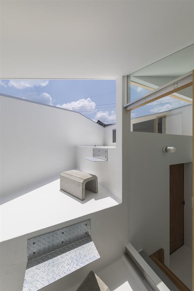 3層樓高卻有16層空間！大阪「高槻の住居」設計住宅_19